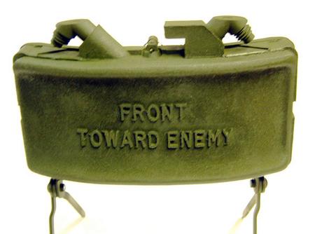 Front Toward Enemy Claymore Anti-Personnel Mine